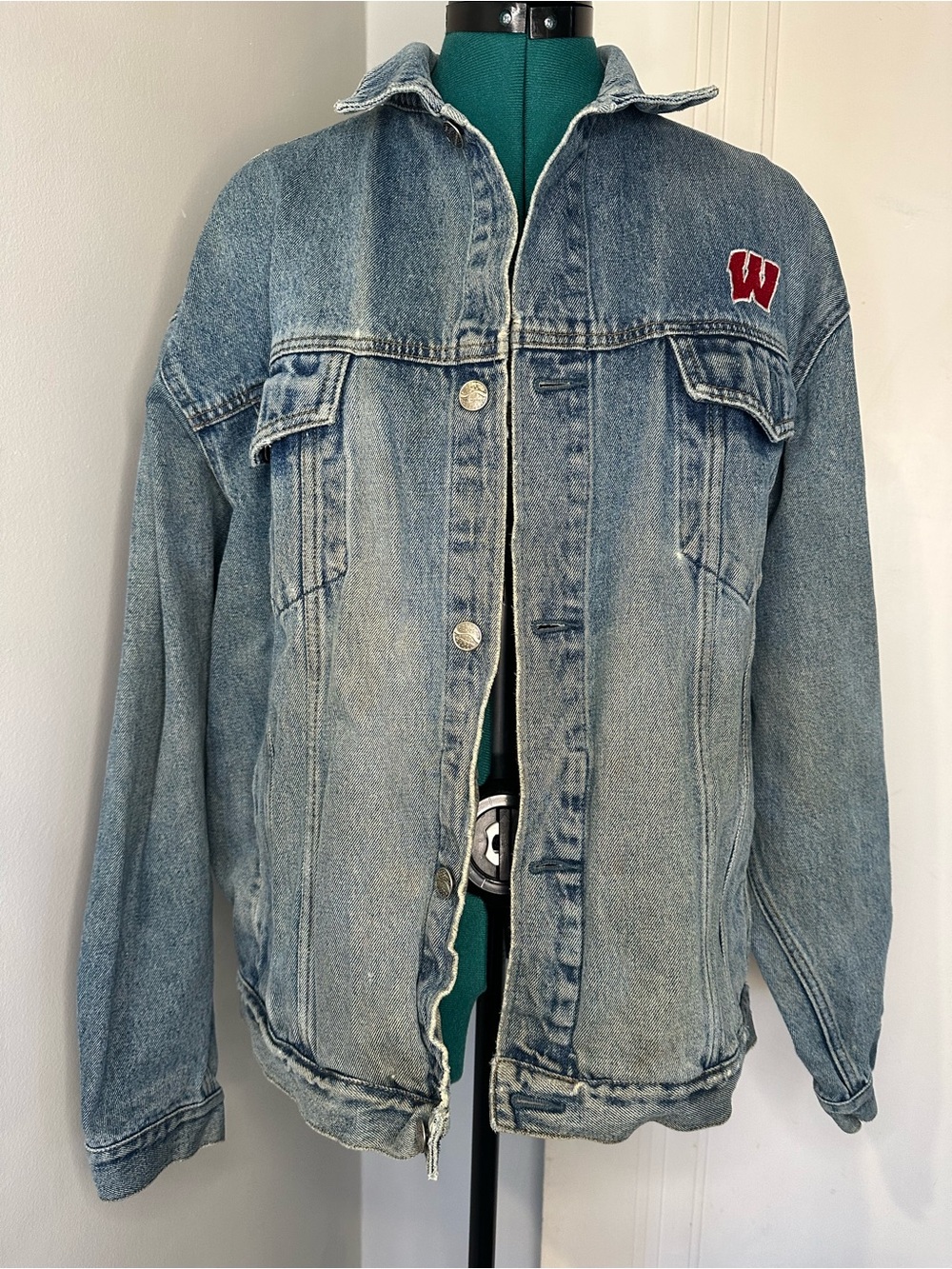 Vintage 90s Wisconsin Badgers Light Blue Denim Bomber Jacket with Red 'W' Patch